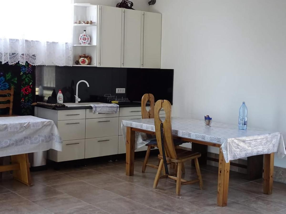 Apartment Casa Rotari Voitinel
